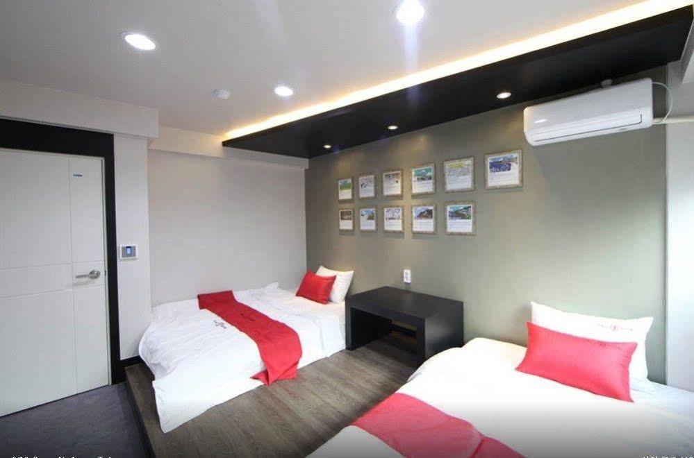 Calli Hostel Μπουσάν Εξωτερικό φωτογραφία